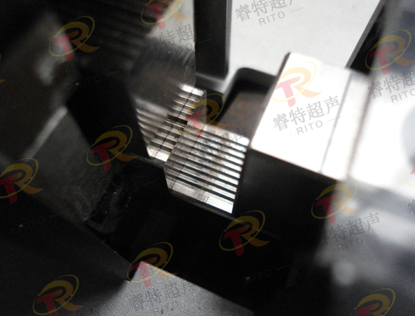 0.5mm2~C